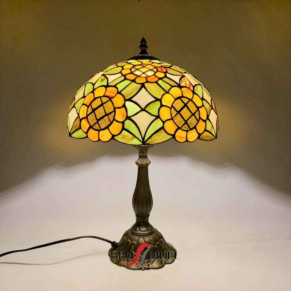 Tiffany Table Lamp